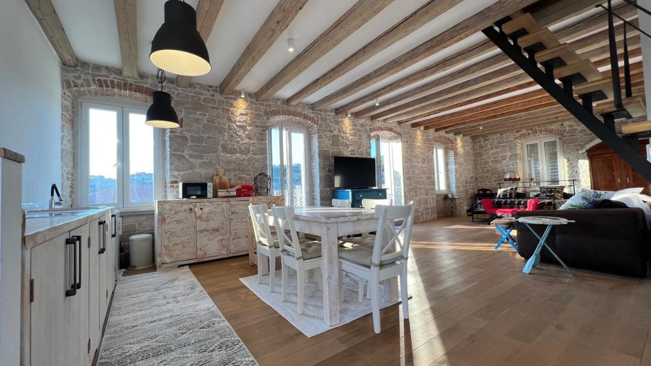 Apartament Palazzo Di Toma Milna  Zewnętrze zdjęcie